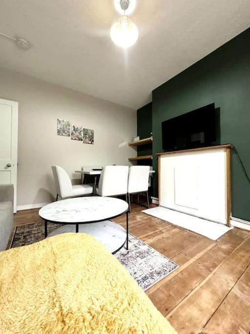 Appartamento Quirky 3 Bedroom Flat In Shoreditch Londra